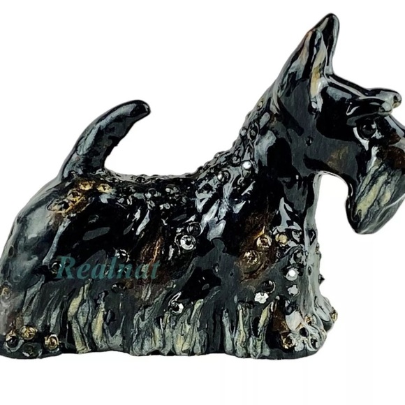 JAY STRONGWATER SEATED MINI SCOTTIE DOG FIGURINE LTD 204 of 500 SWAROVSKI
5064 - Picture 2 of 6
